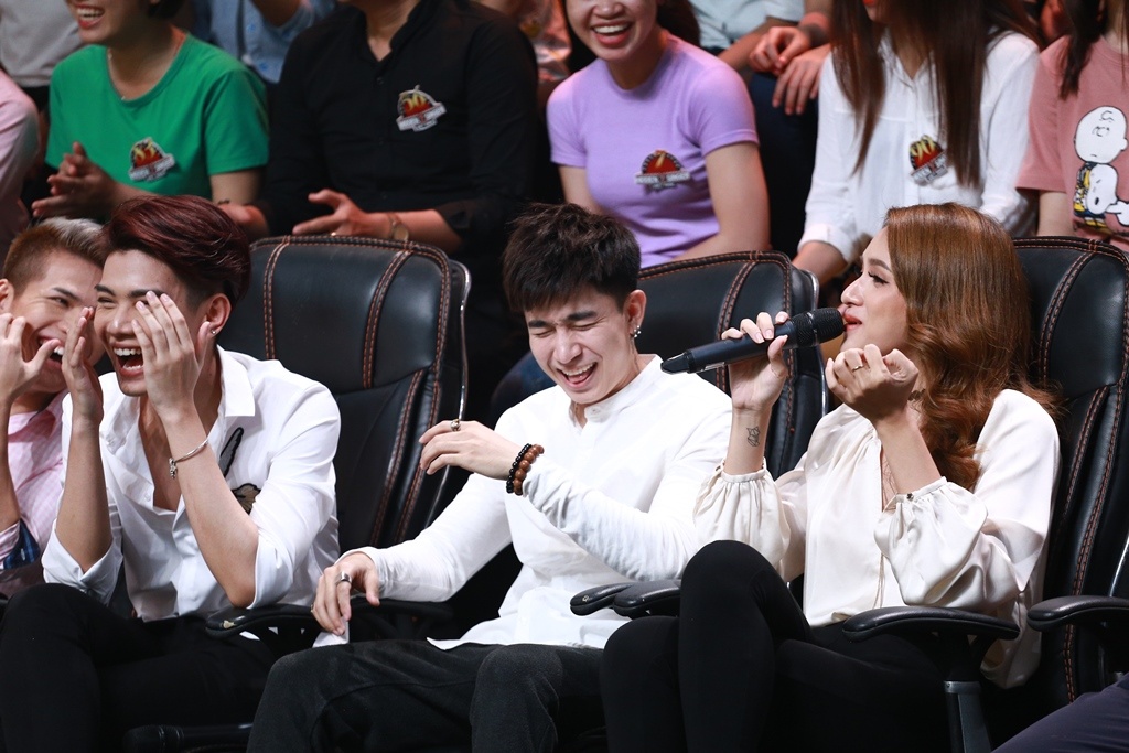 Tap 4 Ca si giau mat anh 2