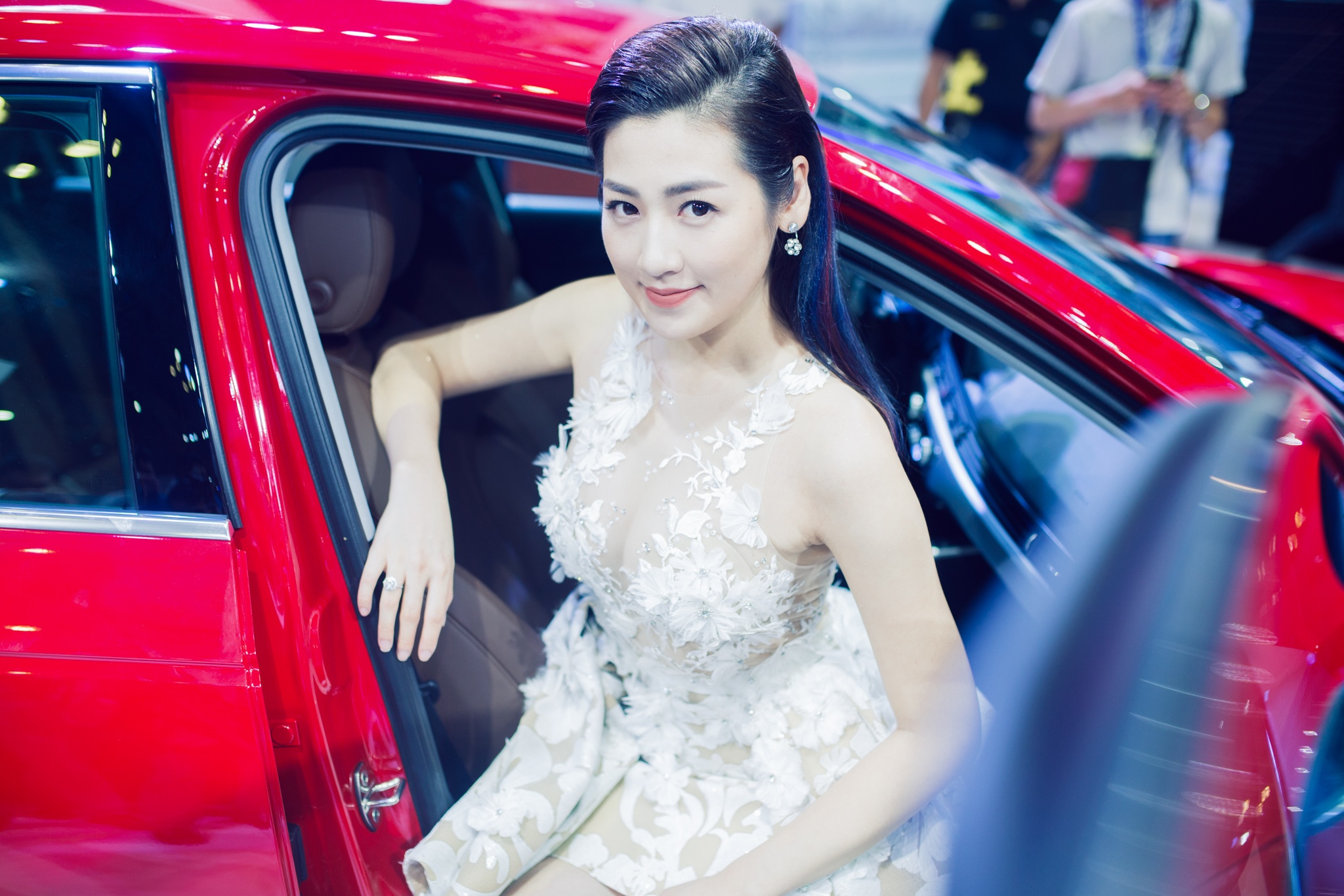 Noo Phuoc Thinh than mat A hau Tu Anh anh 8