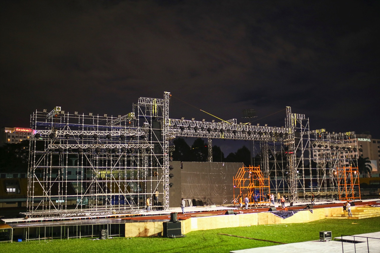 Live show Việt Hương ảnh 8 Live show Viet Huong anh 8