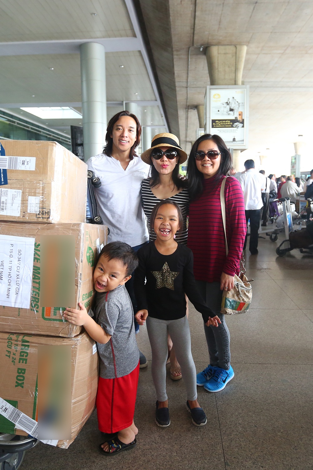 Live show đầu tiên của Việt Hương ảnh 3 Live show dau tien cua Viet Huong anh 3