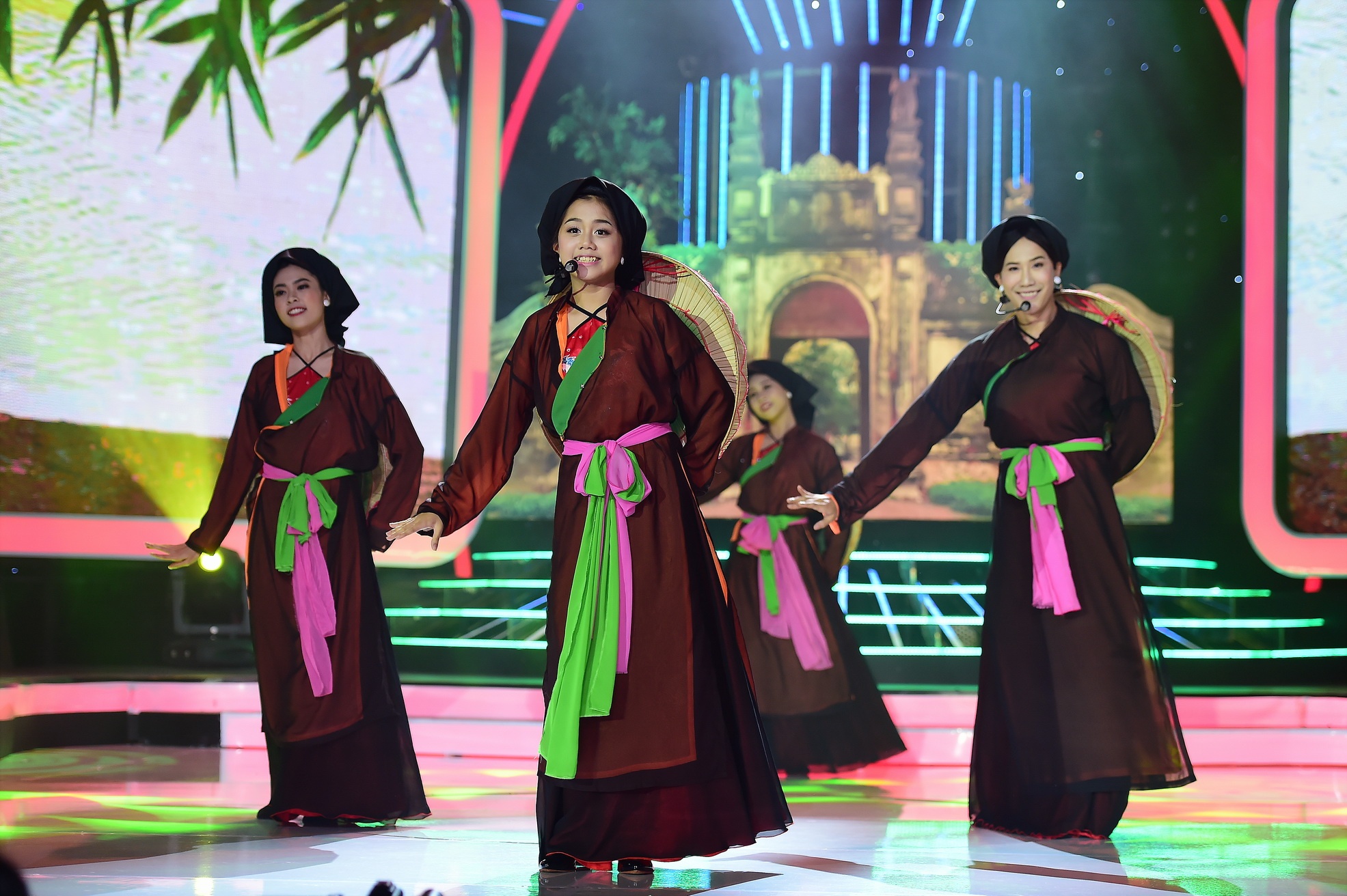 Tap 5 Guong mat than quen nhi anh 6