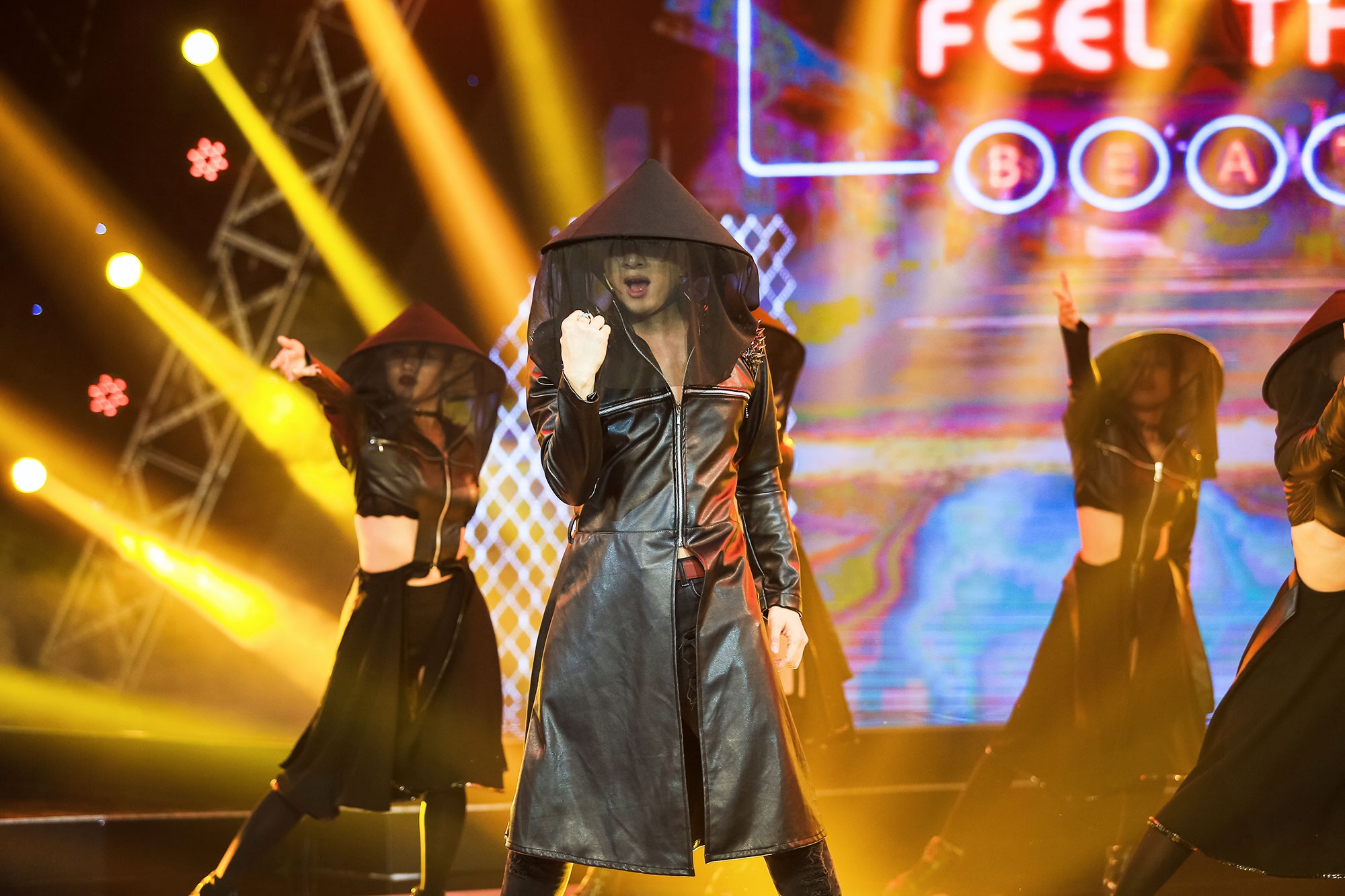 Âm nhạc và bước nhảy tháng 11 ảnh 5 Am nhac va buoc nhay thang 11 anh 5