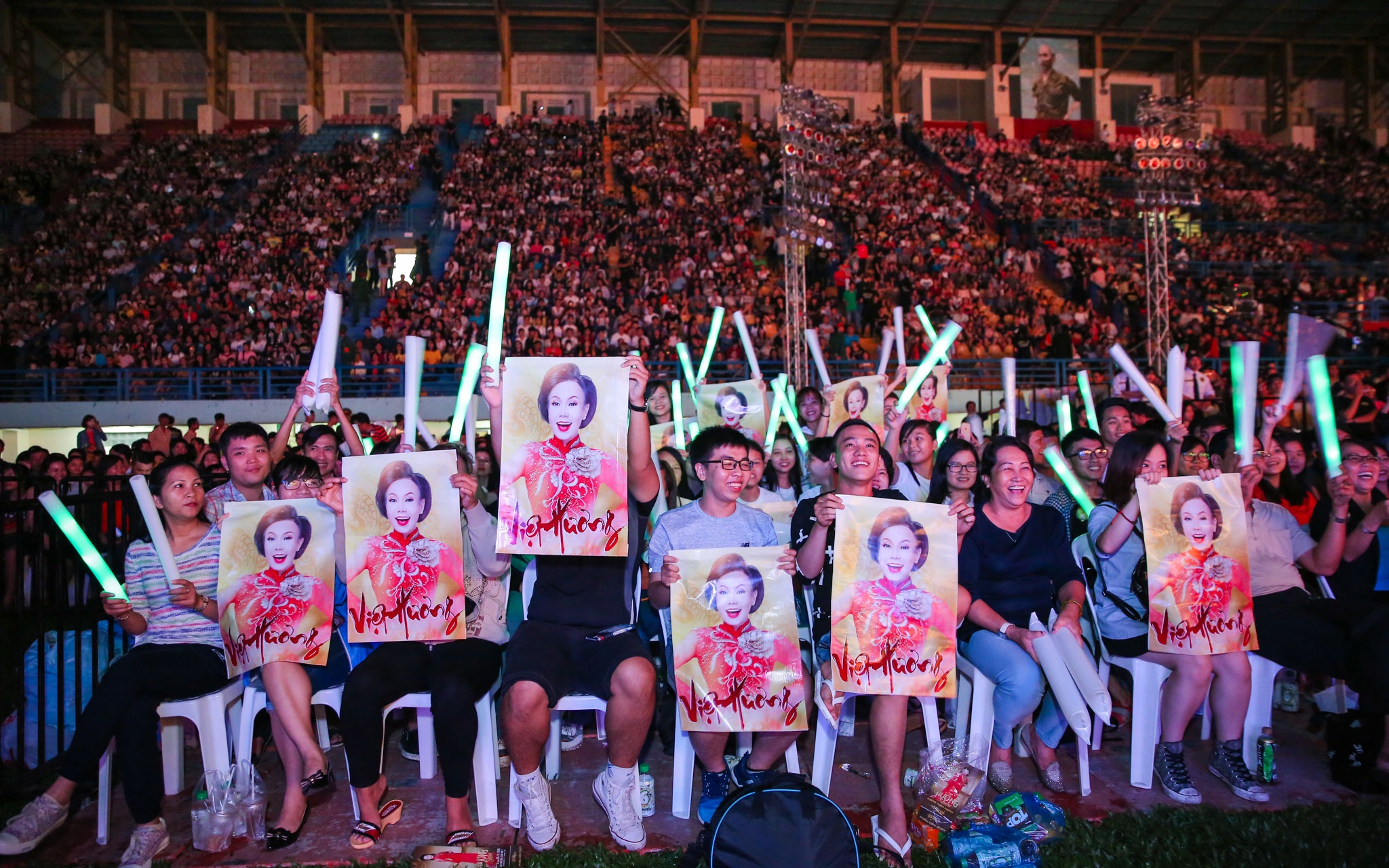 Live show 20 năm của Việt Hương ảnh 4 Live show 20 nam cua Viet Huong anh 4
