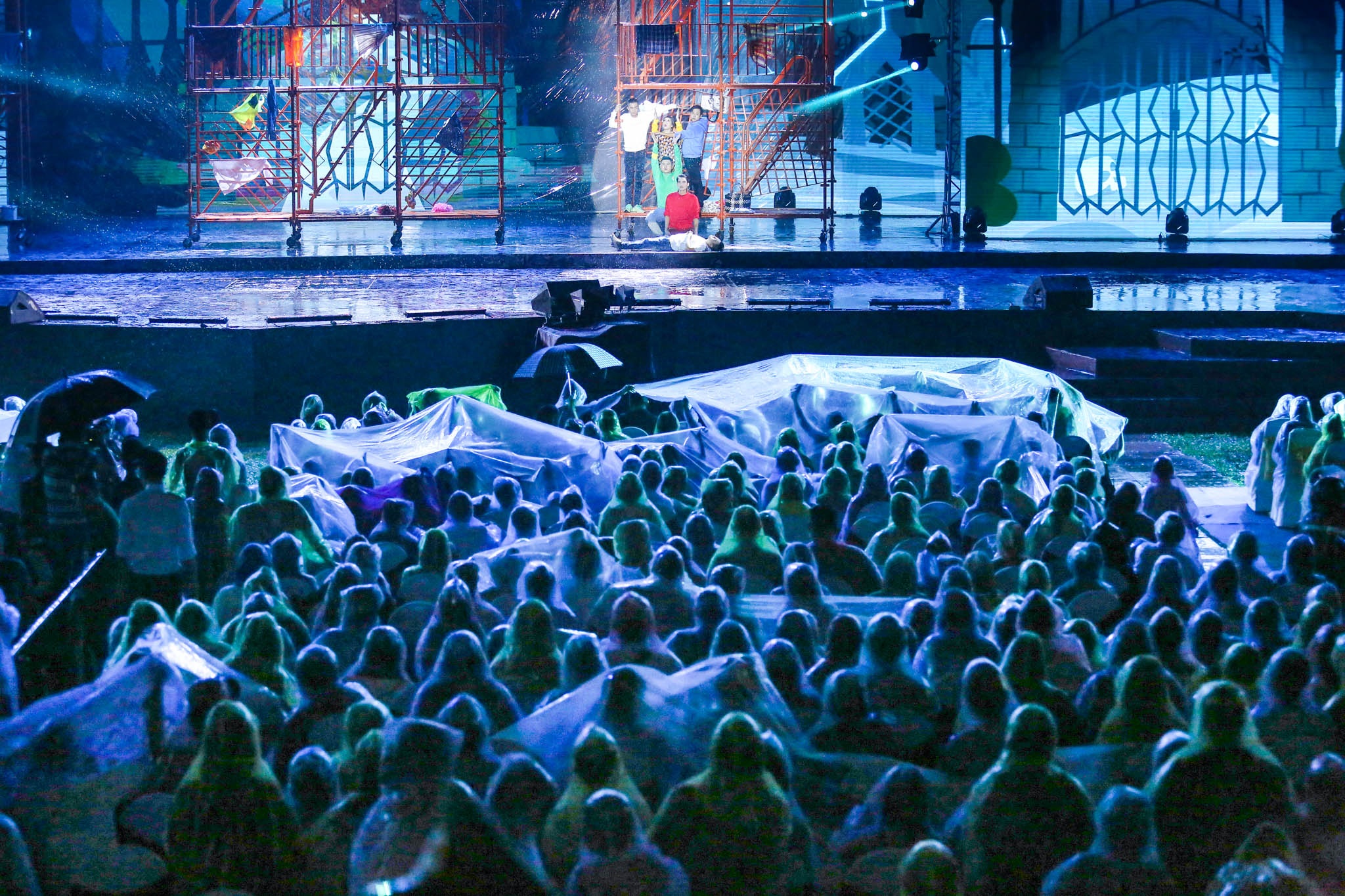 Live show 20 năm của Việt Hương ảnh 14 Live show 20 nam cua Viet Huong anh 14