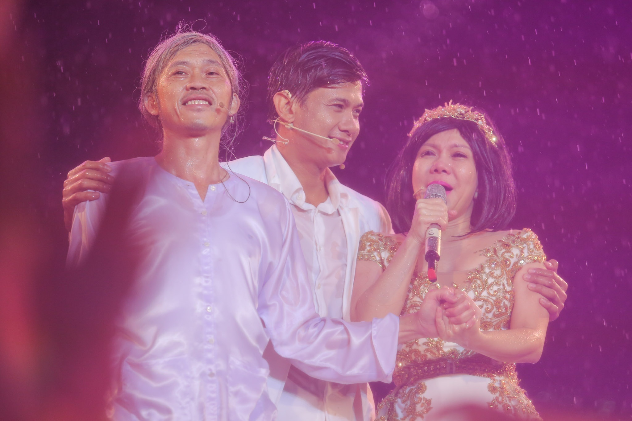 Live show 20 năm của Việt Hương ảnh 19 Live show 20 nam cua Viet Huong anh 19