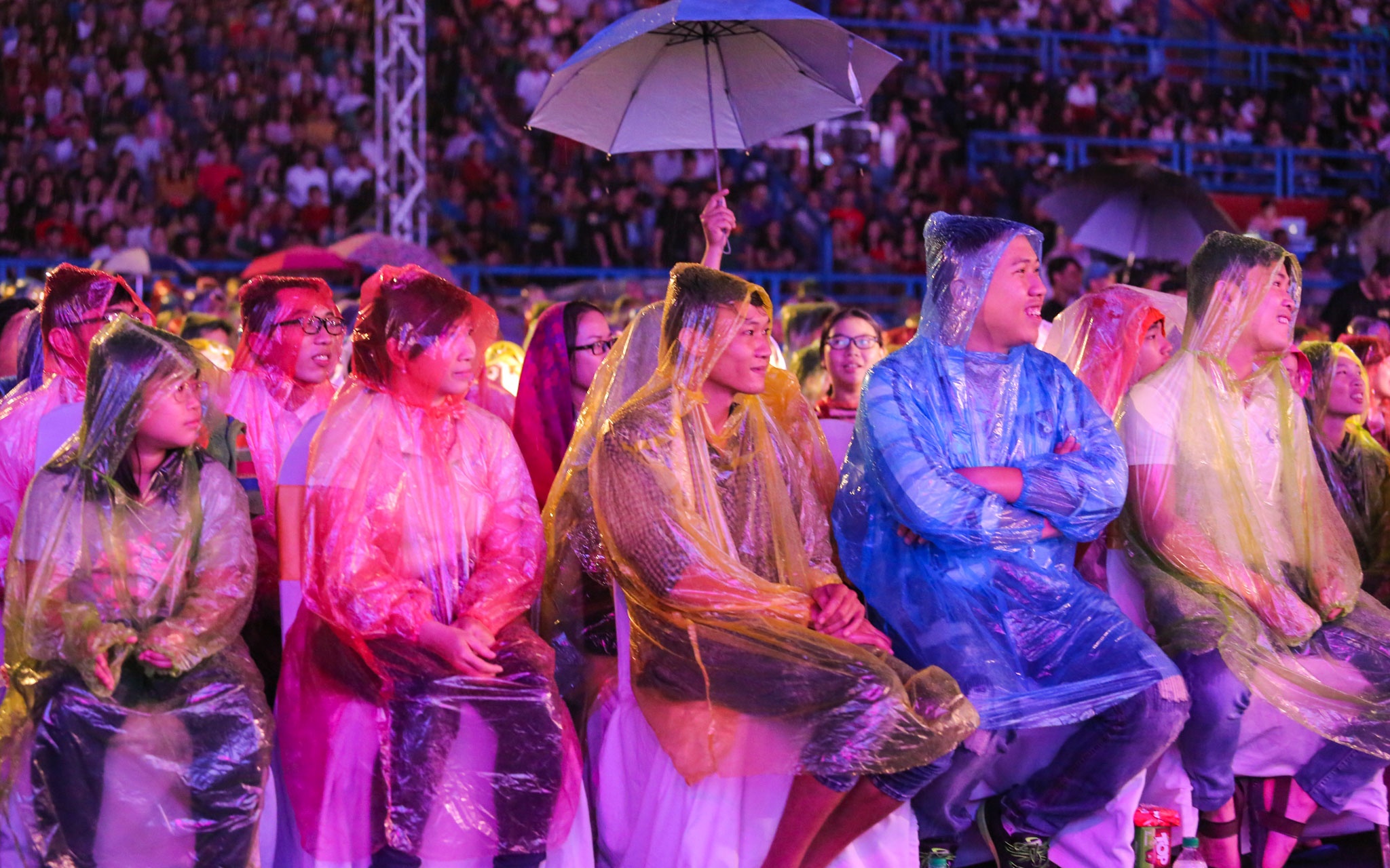 Live show hai Viet Huong anh 8