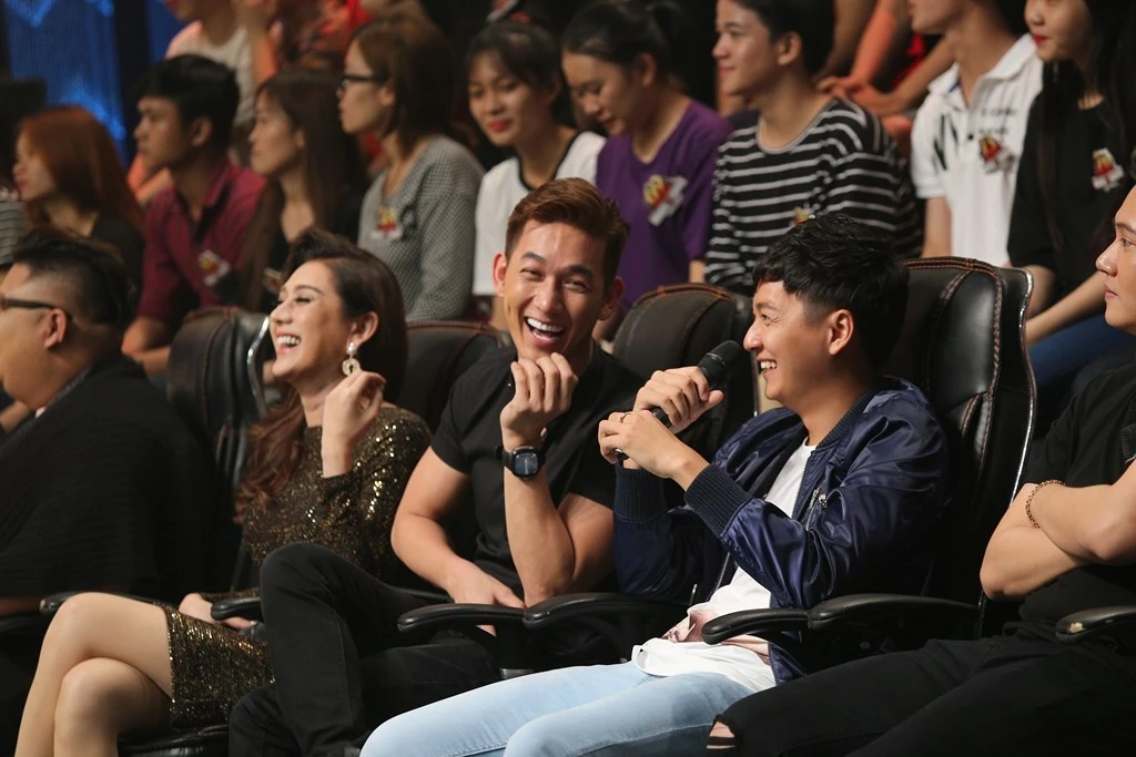 Tap 8 Ca si giau mat anh 6