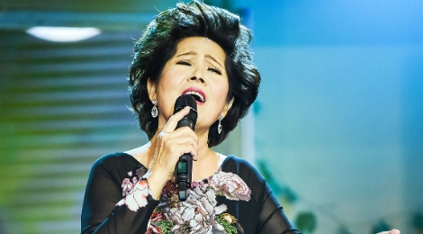 Phuong Dung rung rung hat 'Han Mac Tu' cua Tran Thien Thanh hinh anh