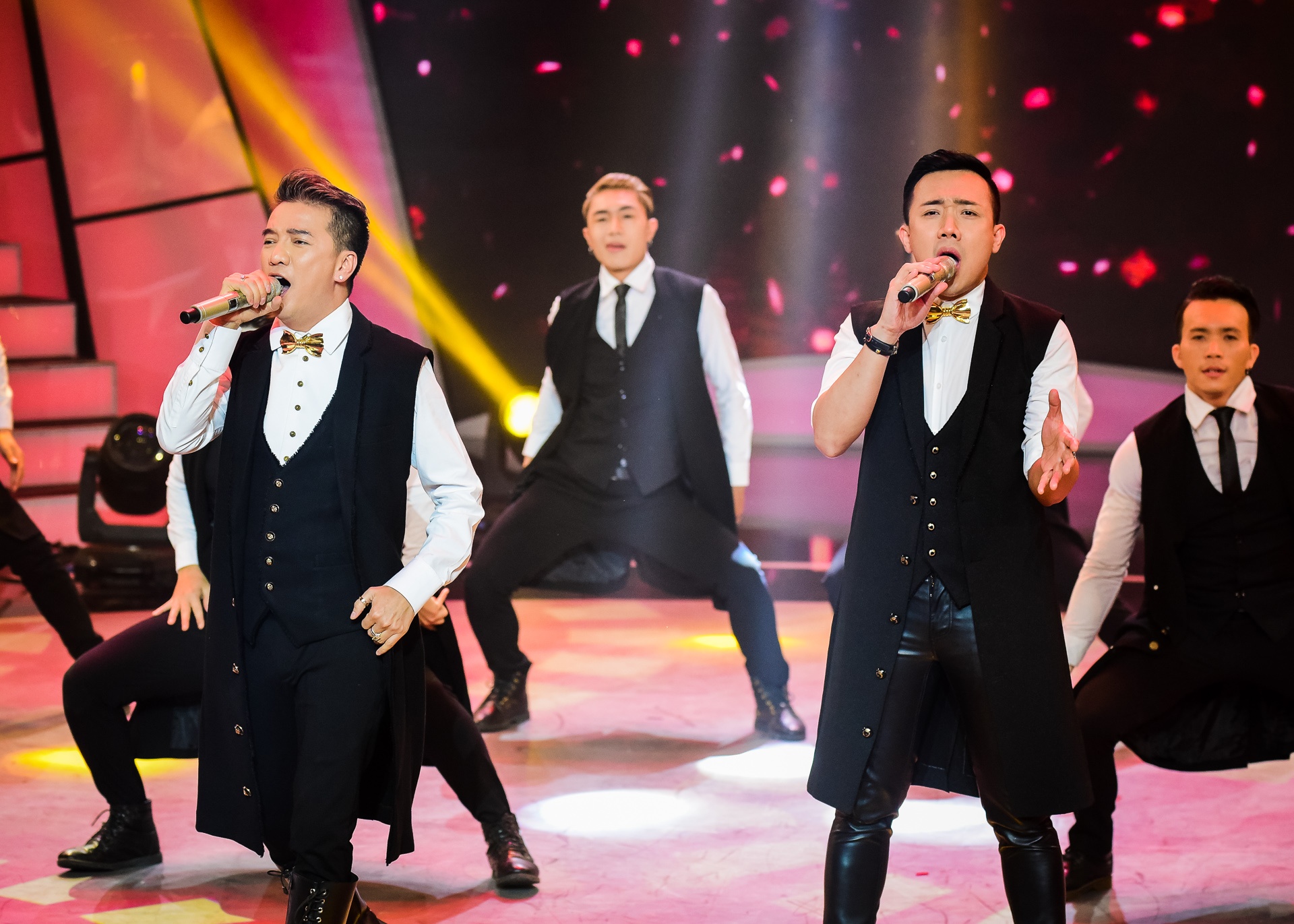 Chung kết Bước nhảy ngàn cân ảnh 1 Chung ket Buoc nhay ngan can anh 1