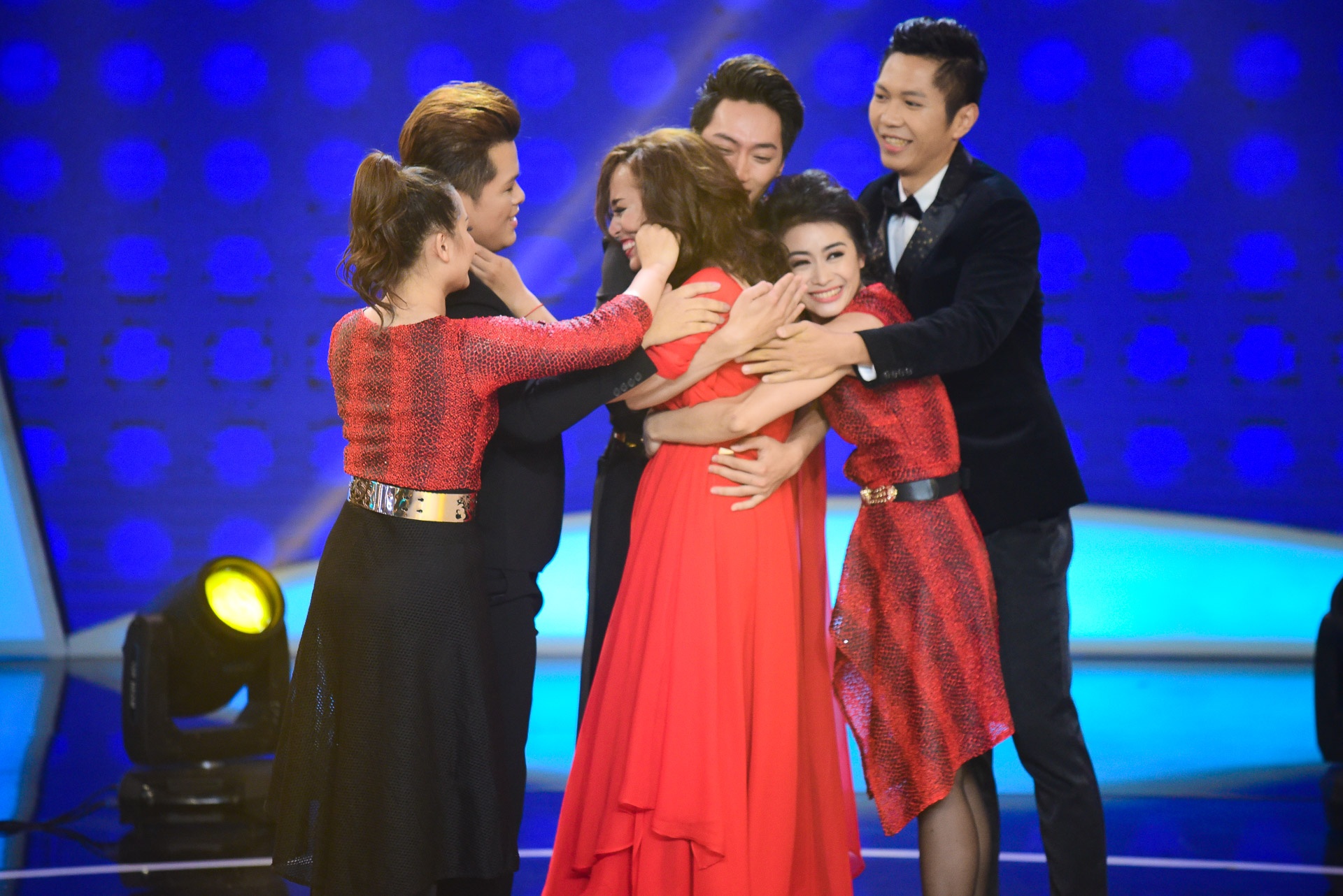 Chung kết Bước nhảy ngàn cân ảnh 2 Chung ket Buoc nhay ngan can anh 2