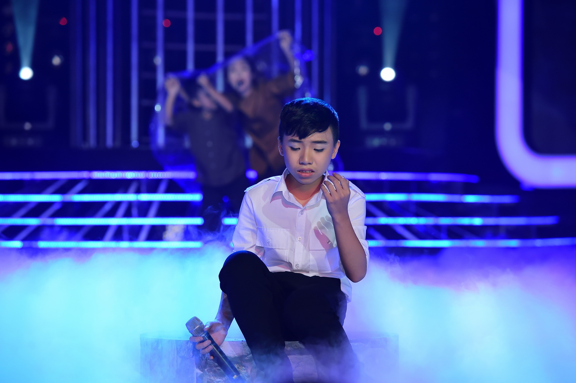 Tap 7 Guong mat than quen nhi anh 1