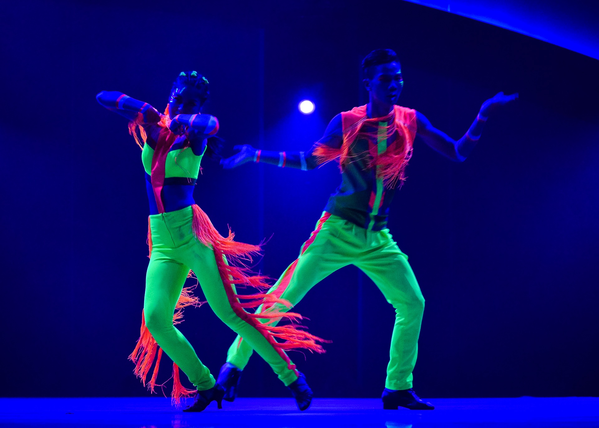 Tap 2 Thu thach cung buoc nhay anh 12