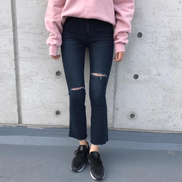 Mốt quần ống loe trở lại ảnh 3 Mot quan ong loe tro lai anh 3