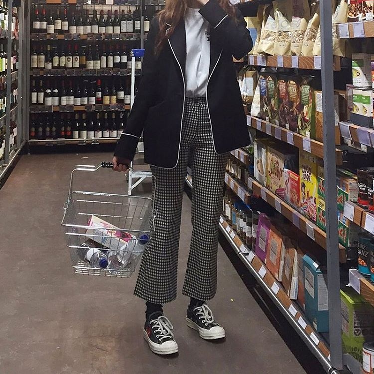 Mốt quần ống loe trở lại ảnh 8 Mot quan ong loe tro lai anh 8