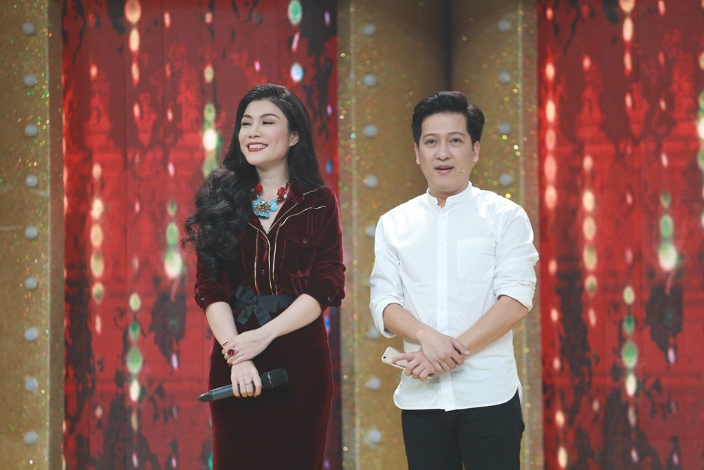 Tap 10 Ca si giau mat anh 4