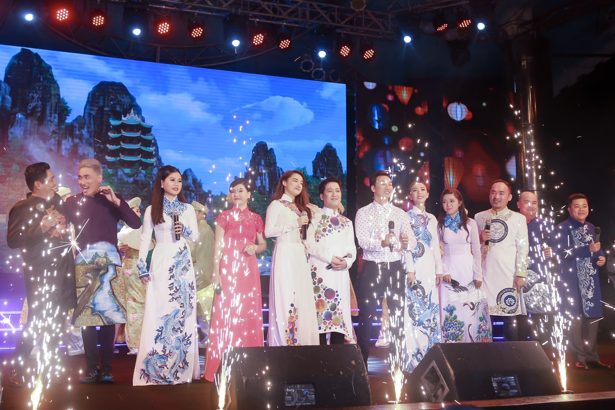 Live show Chang he xu Quang cua Truong Giang anh 1