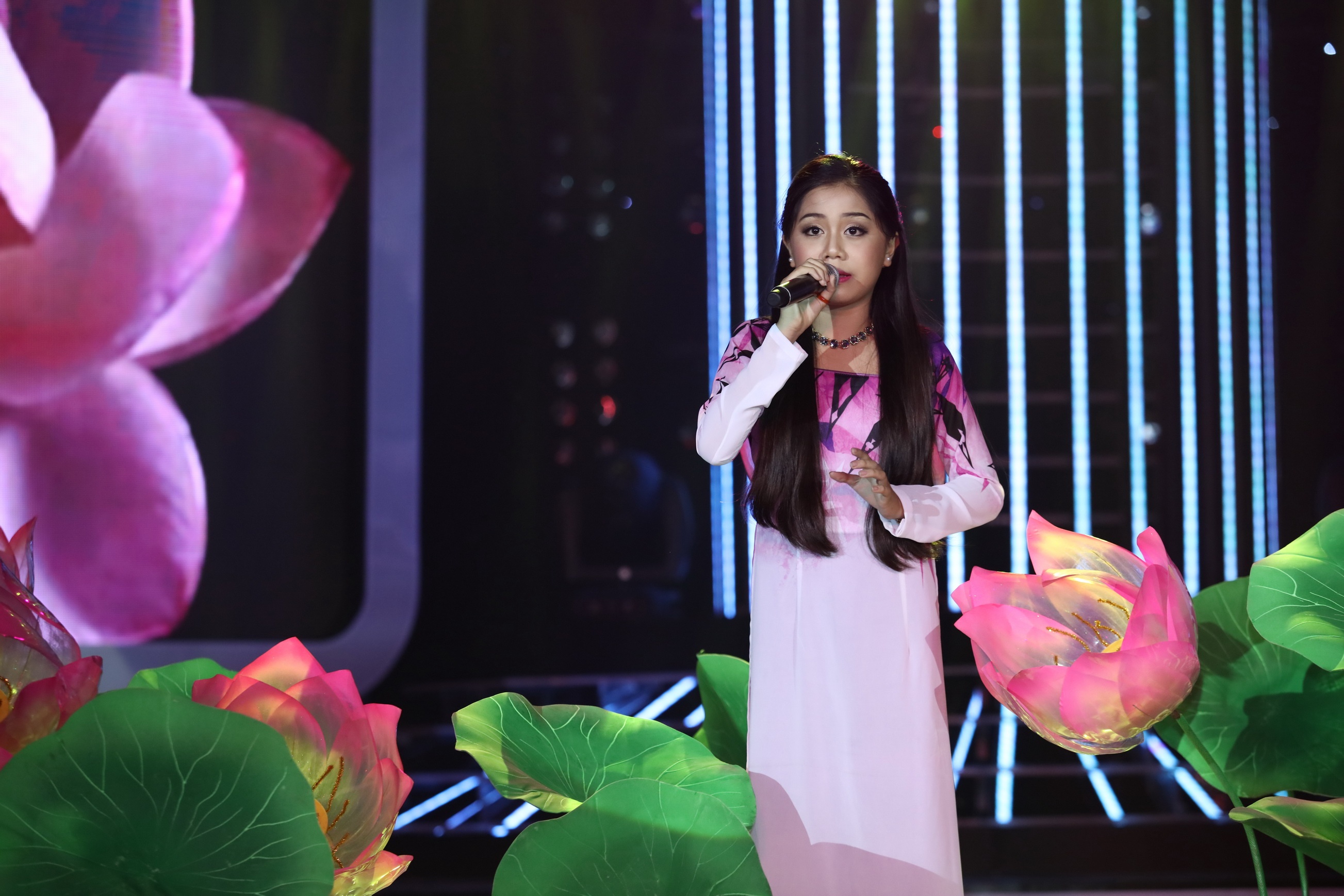 Tap 9 Guong mat than quen nhi anh 6