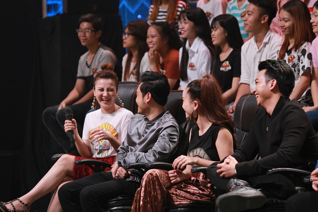 Tap 11 Ca si giau mat anh 3