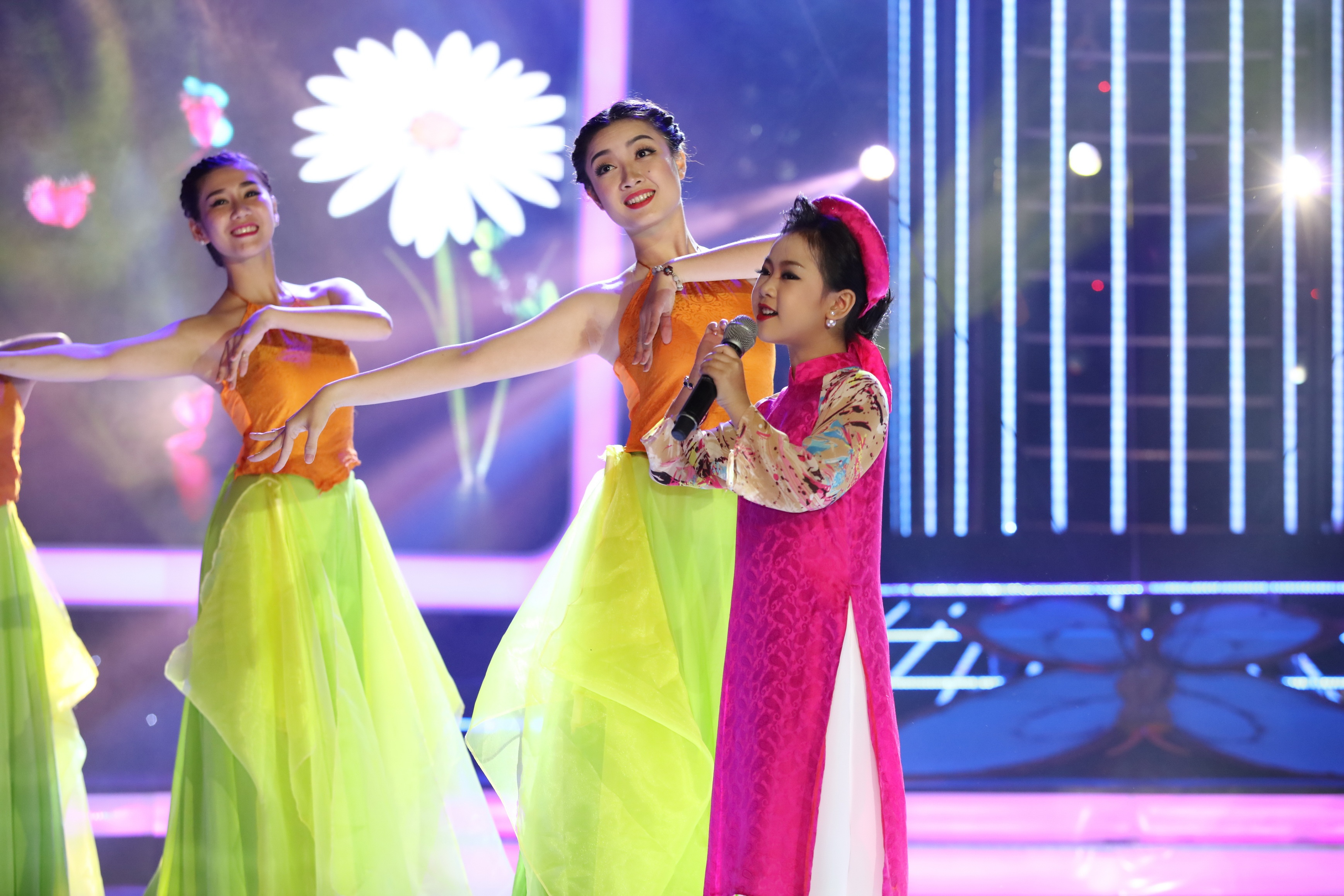 Tap 11 Guong mat than quen nhi anh 9