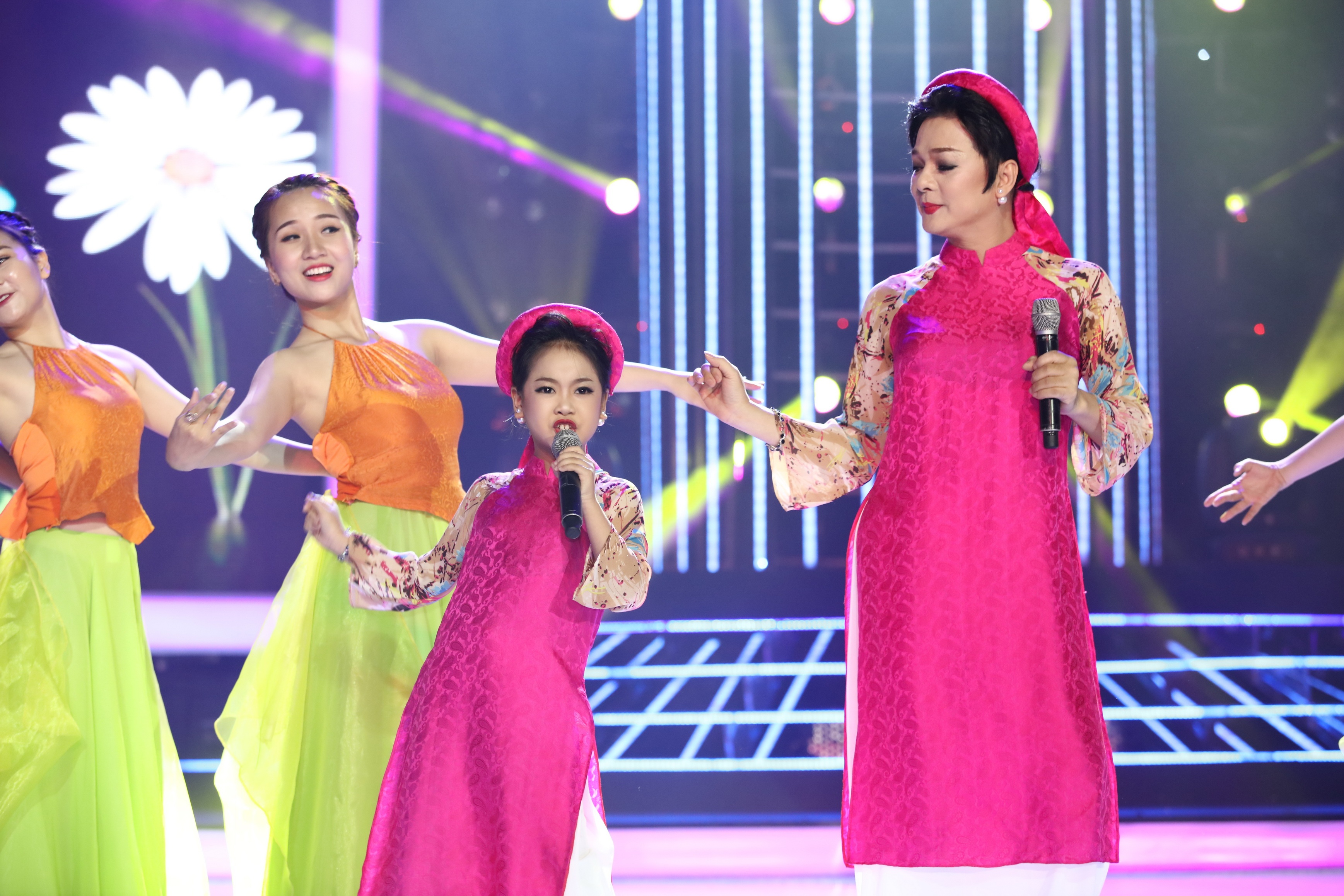 Tap 11 Guong mat than quen nhi anh 8