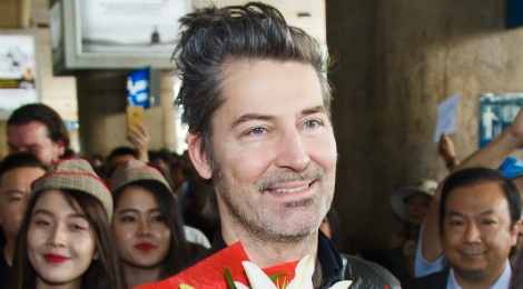 Mot mau Michael Learns To Rock den Viet Nam, hop bao bi huy hinh anh