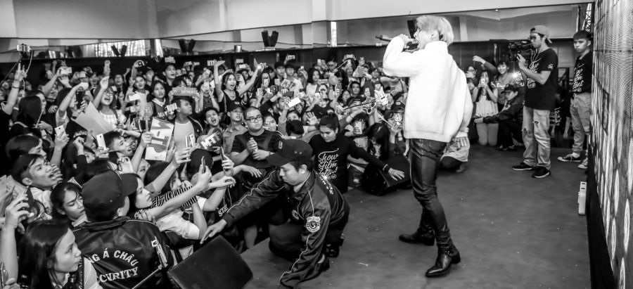 Fan meeting của Sơn Tùng MTP ảnh 8 Fan meeting cua Son Tung MTP anh 8