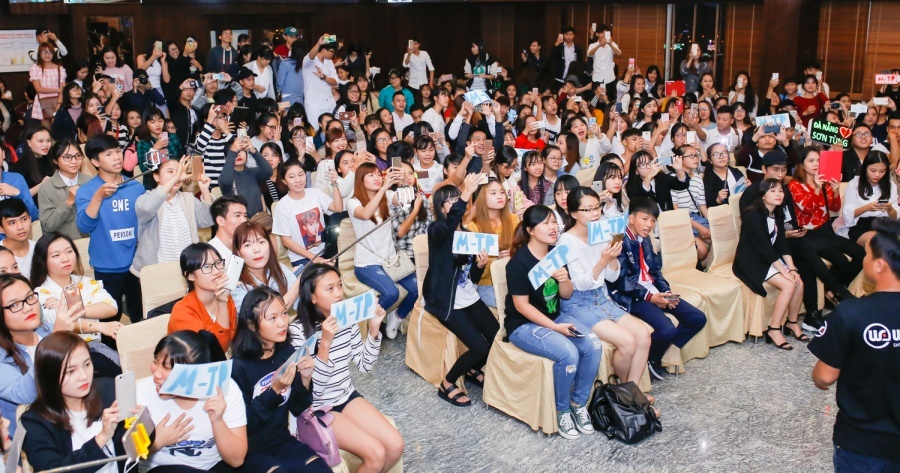 Fan meeting của Sơn Tùng MTP ảnh 2 Fan meeting cua Son Tung MTP anh 2