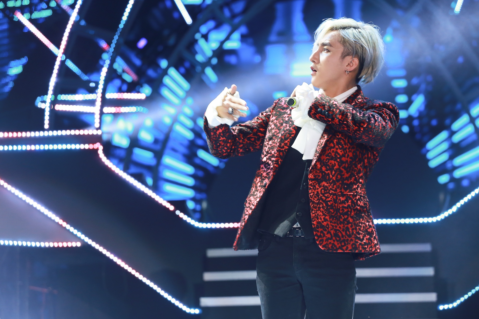 Dem nhac Sky Connection anh 15