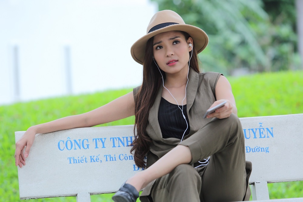 Thuy Diem dong phim Khi dan ong la so 0 anh 1