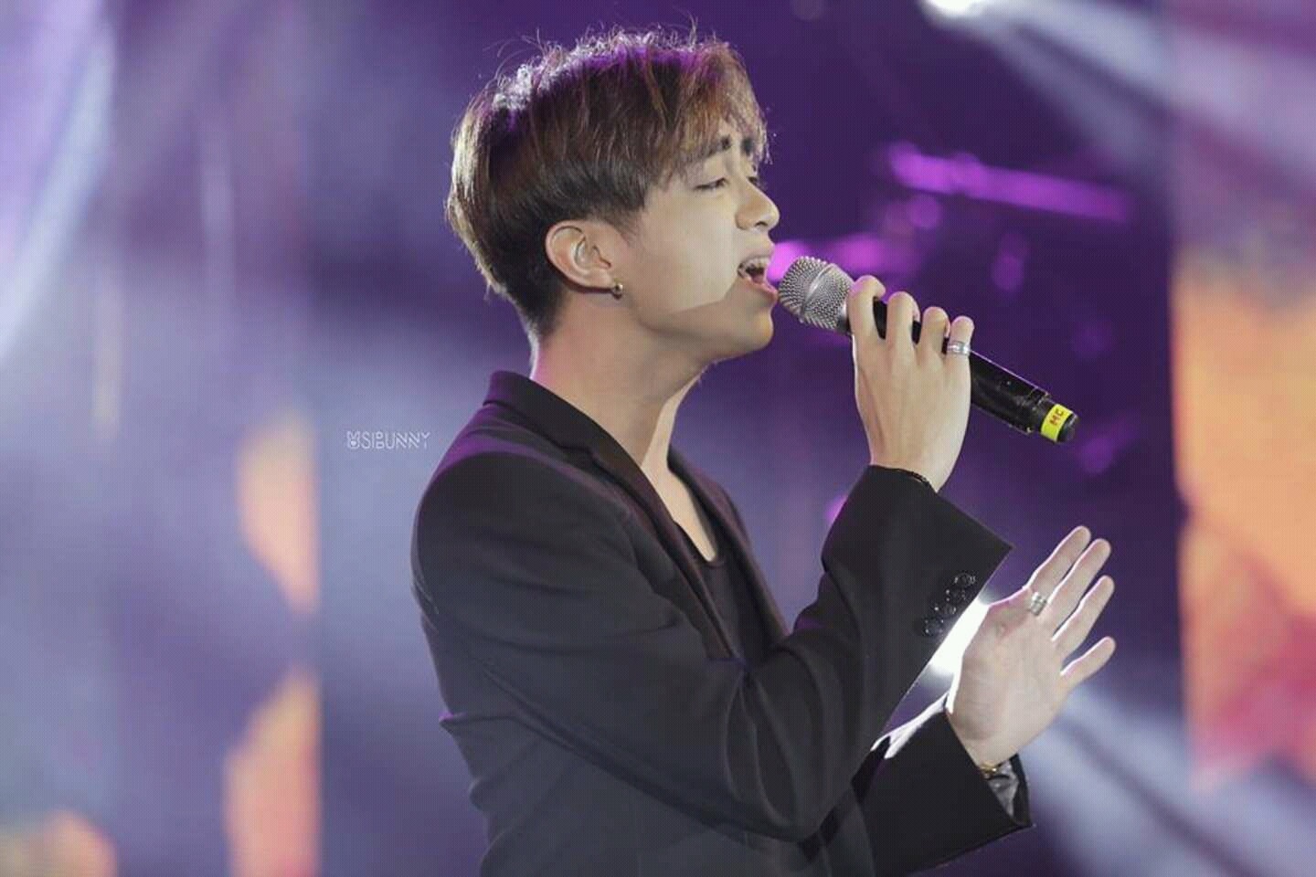 Sao Việt đón Giáng sinh ảnh 6 Sao Viet don Giang sinh anh 6