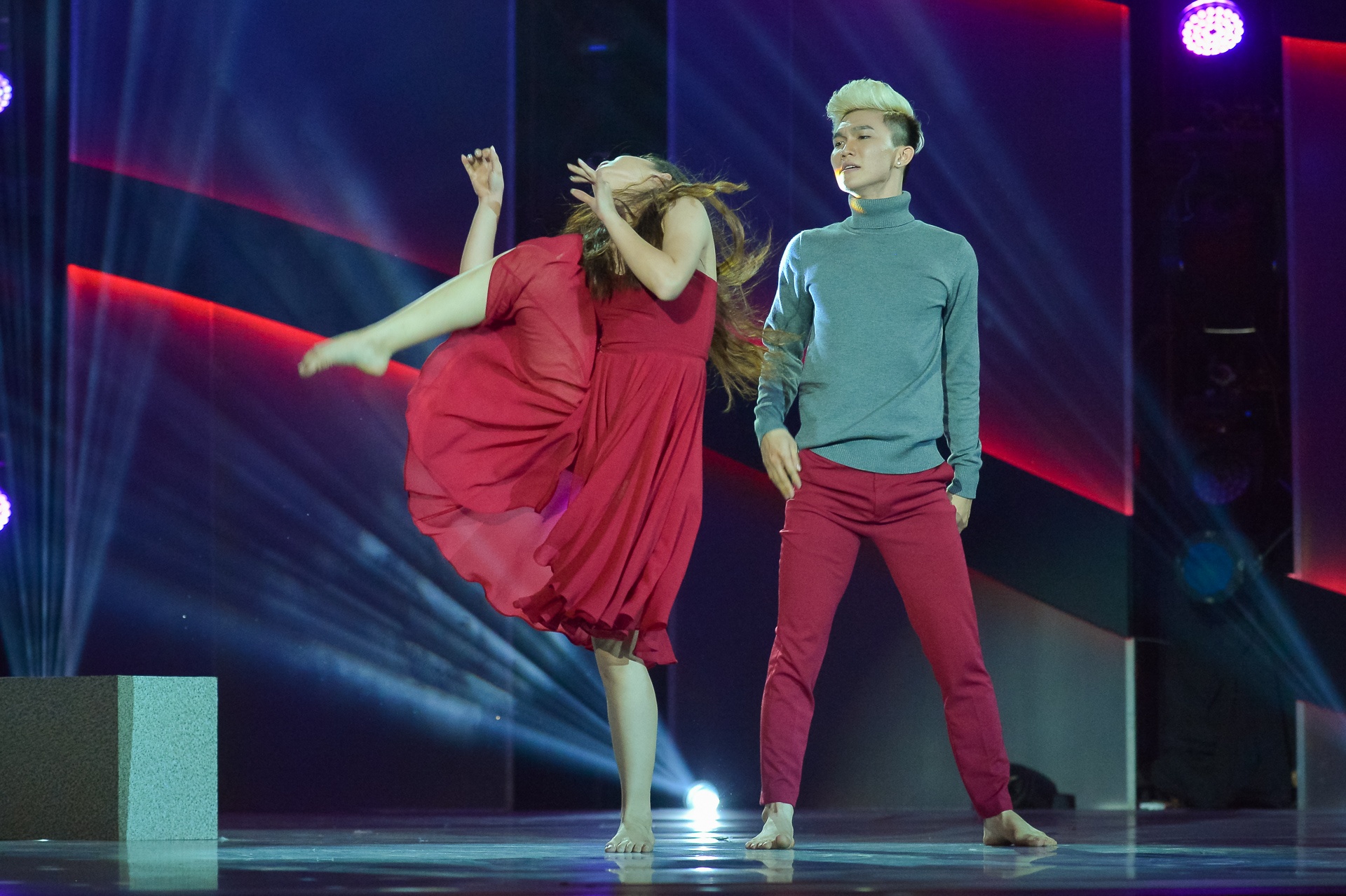 Tap 7 Thu thach cung buoc nhay anh 10