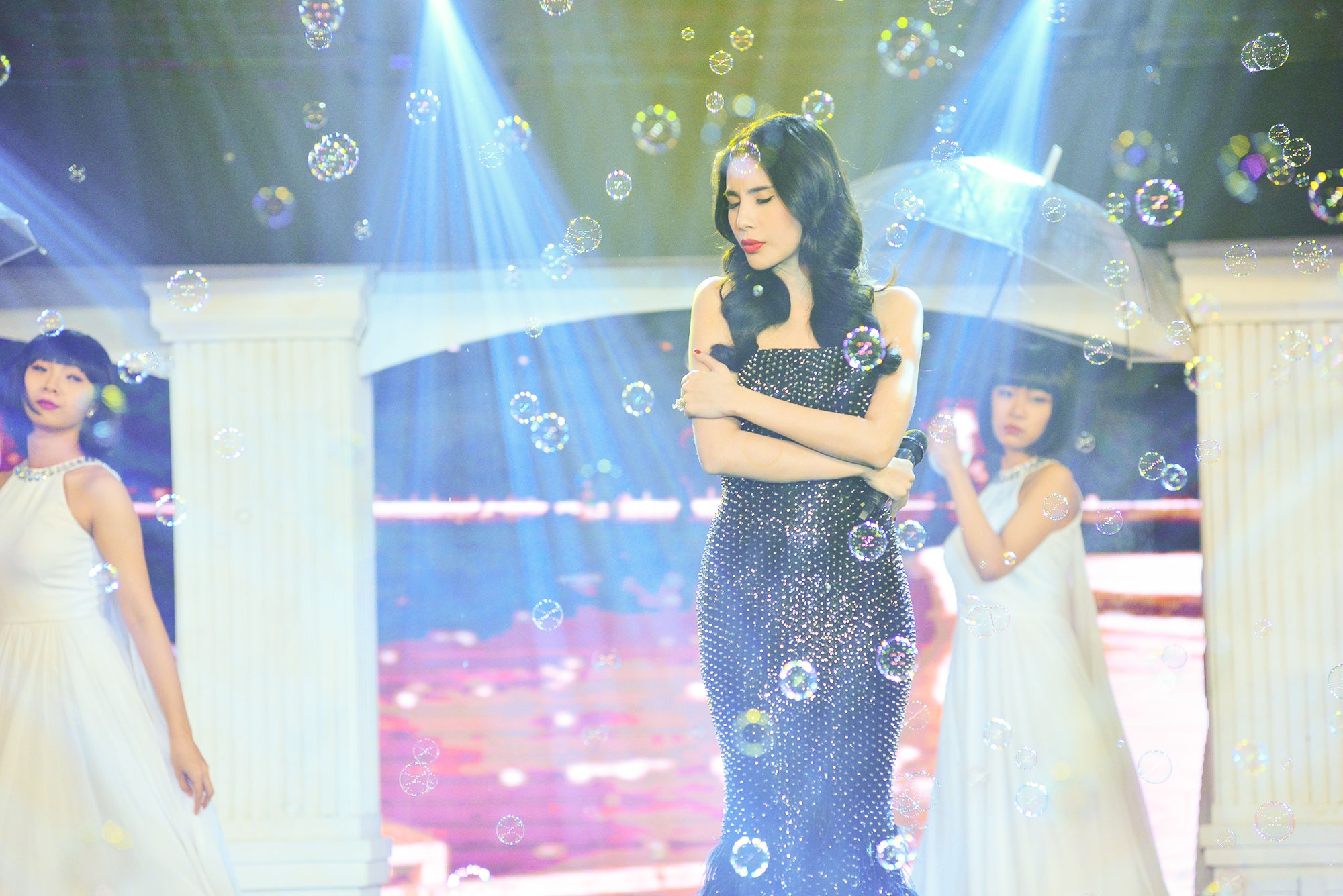 Tình khúc vượt thời gian tháng 12 ảnh 2 Tinh khuc vuot thoi gian thang 12 anh 2