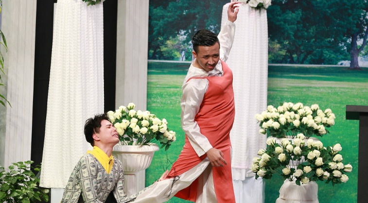 Tran Thanh lung tung vi phat ngon nhay cam cua Trinh Thang Binh hinh anh