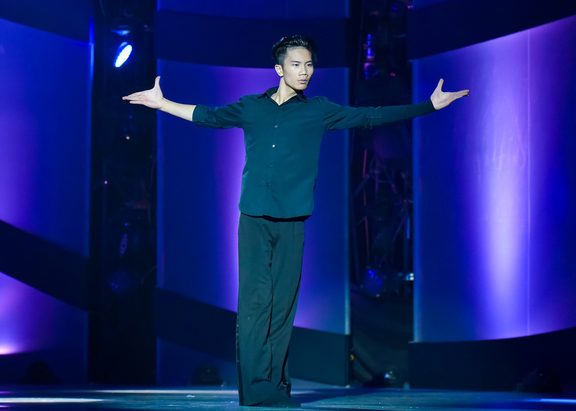 Đăng Quân Vietnams Got Talent thi Thử thách cùng bước nhảy ảnh 2 Dang Quan Vietnams Got Talent thi Thu thach cung buoc nhay anh 2