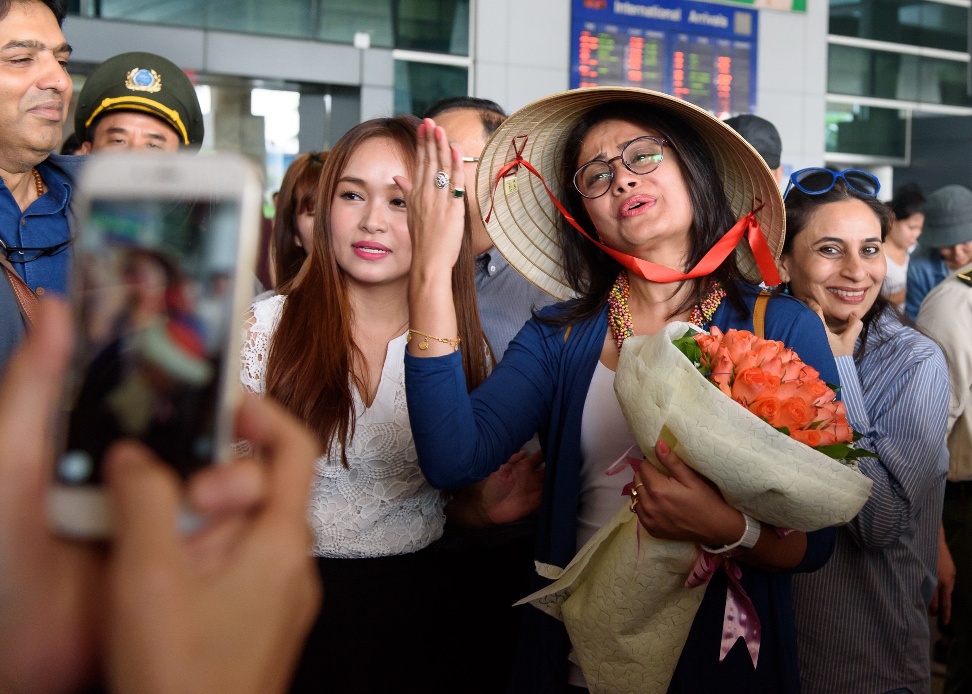 Sao Cô dâu 8 tuổi sang Việt Nam ảnh 5 Sao Co dau 8 tuoi sang Viet Nam anh 5