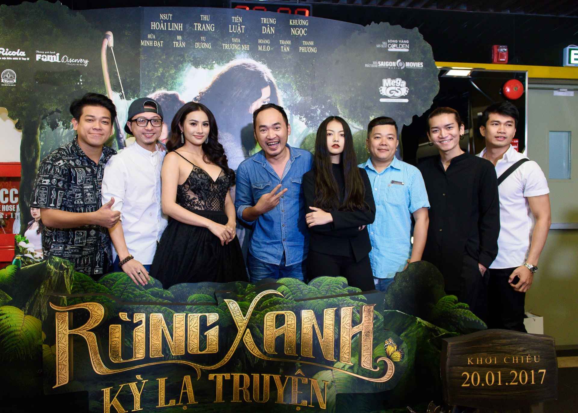 Ra mắt đoàn phim Rừng xanh kỳ lạ truyện ảnh 1 Ra mat doan phim Rung xanh ky la truyen anh 1