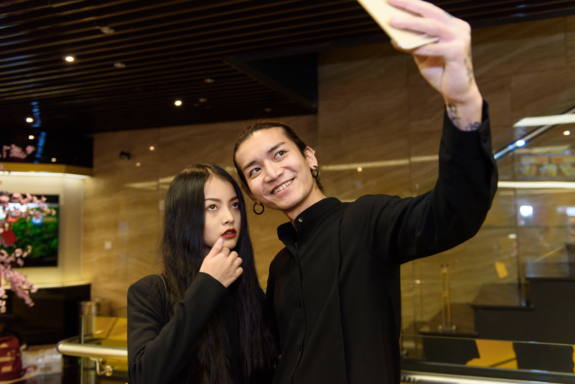 Ra mắt đoàn phim Rừng xanh kỳ lạ truyện ảnh 7 Ra mat doan phim Rung xanh ky la truyen anh 7