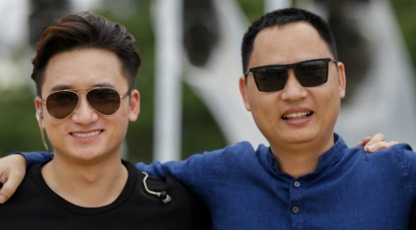 'San khau Zing Music Awards se hoanh trang nhat Viet Nam' hinh anh