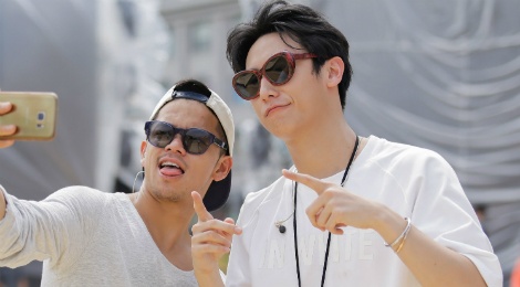Trong Hieu, Rocker Nguyen tap luyen duoi cai nang gay gat hinh anh