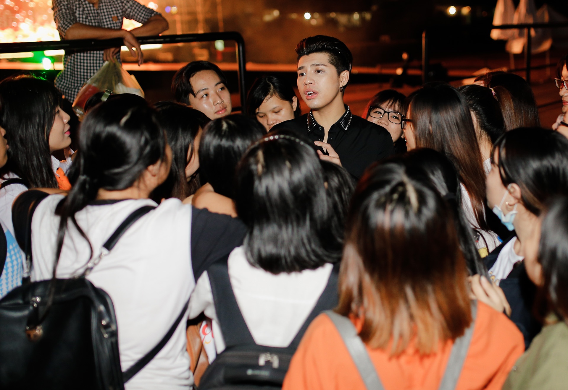 Lễ trao giải Zing Music Awards 2016 ảnh 2 Le trao giai Zing Music Awards 2016 anh 2