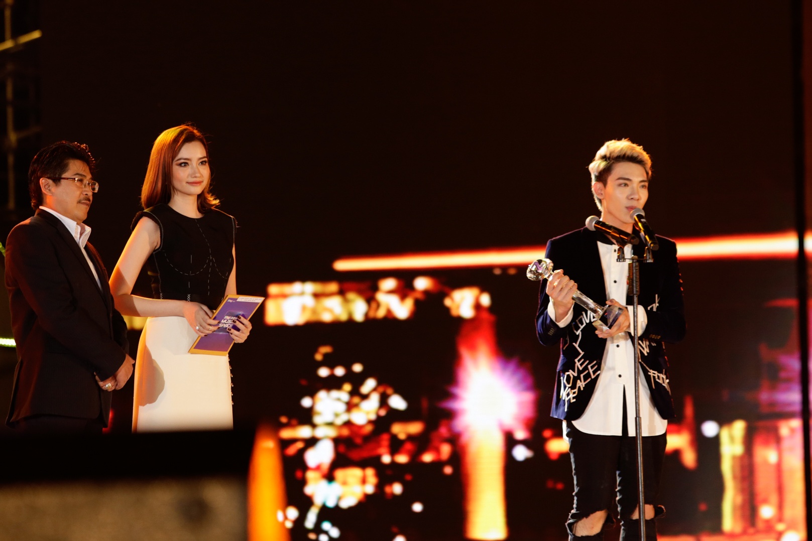 Gala trao giai Zing Music Awards 2016 anh 2