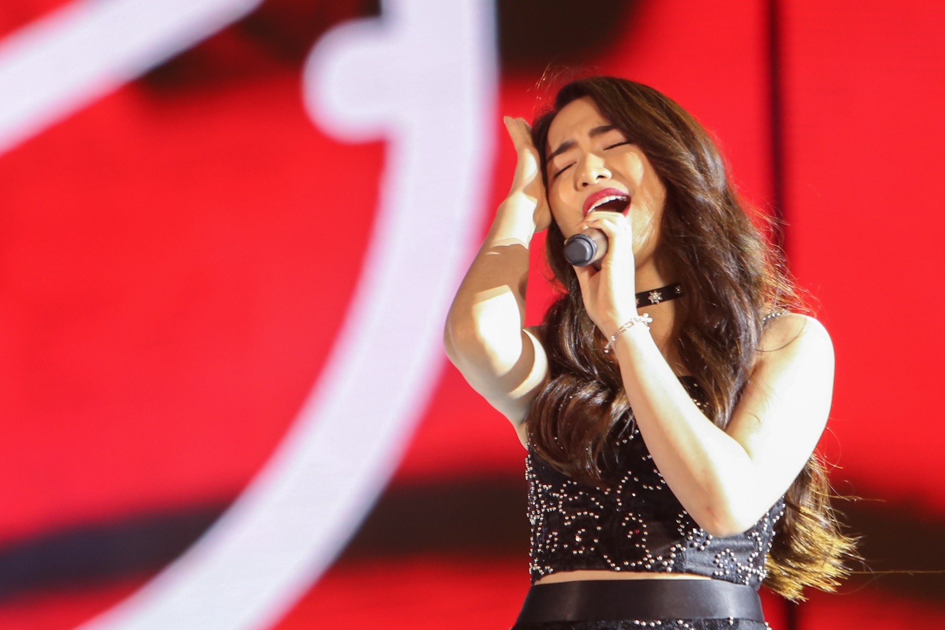 Hòa Minzy chia tay Công Phượng ảnh 2 Hoa Minzy chia tay Cong Phuong anh 2