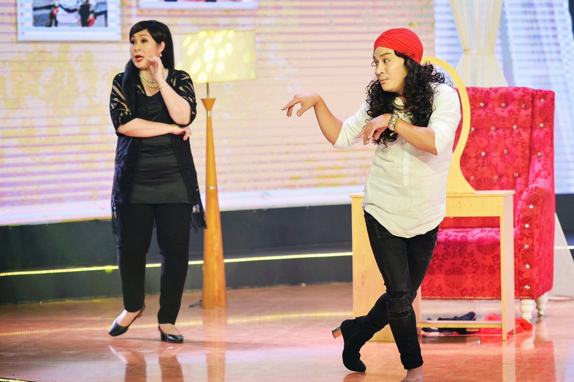 Chung kết cuộc thi Tiếu lâm tứ trụ ảnh 1 Chung ket cuoc thi Tieu lam tu tru anh 1