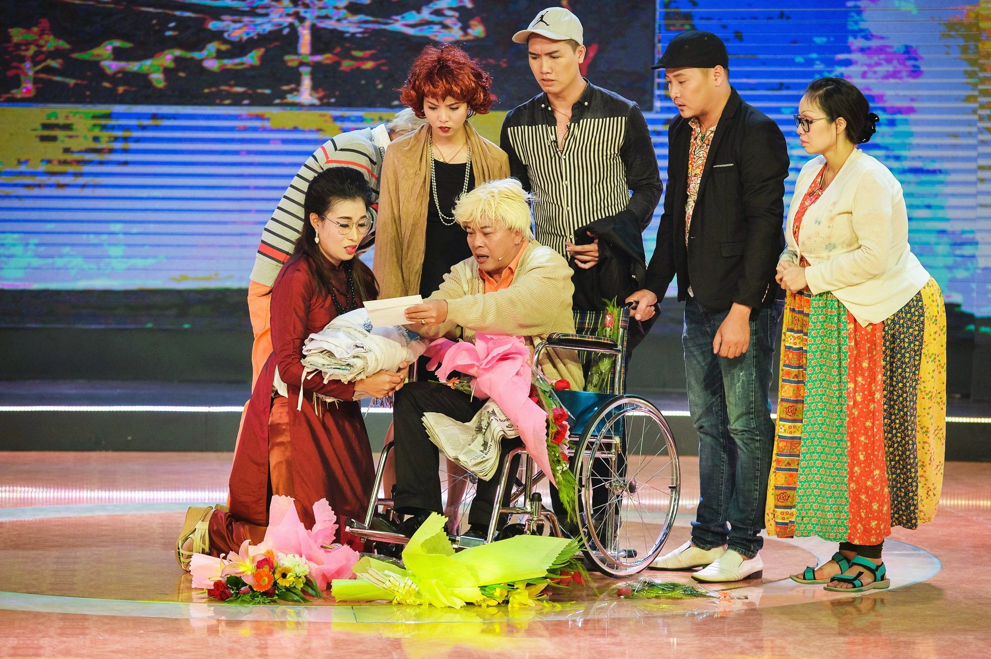 Chung kết cuộc thi Tiếu lâm tứ trụ ảnh 12 Chung ket cuoc thi Tieu lam tu tru anh 12