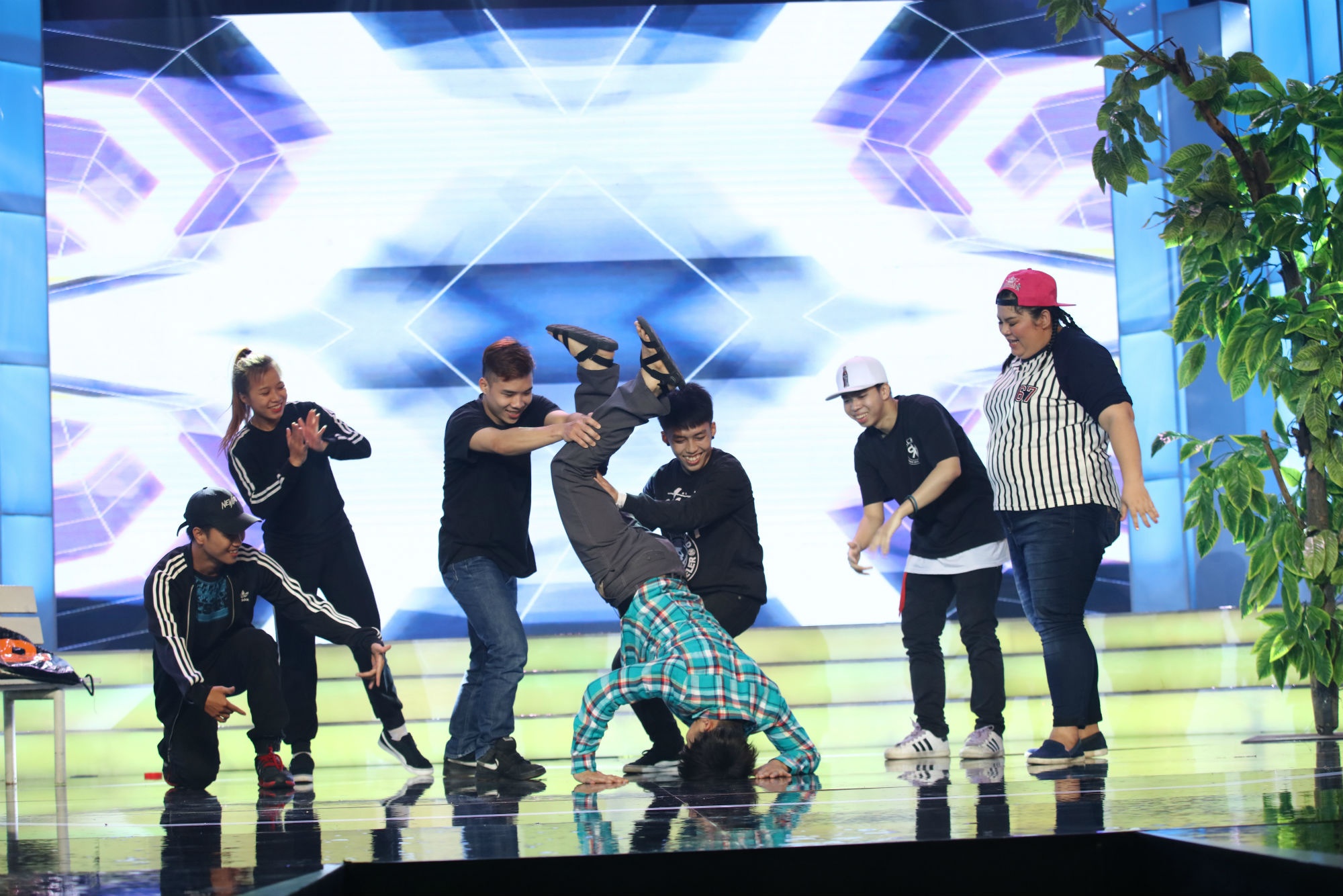 Tập 1 Cặp đôi hài hước ảnh 9 Tap 1 Cap doi hai huoc anh 9