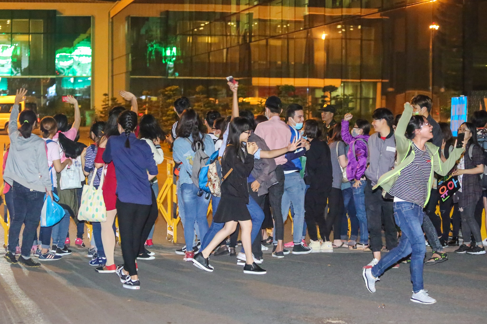 Yoona SNSD den Viet Nam anh 7