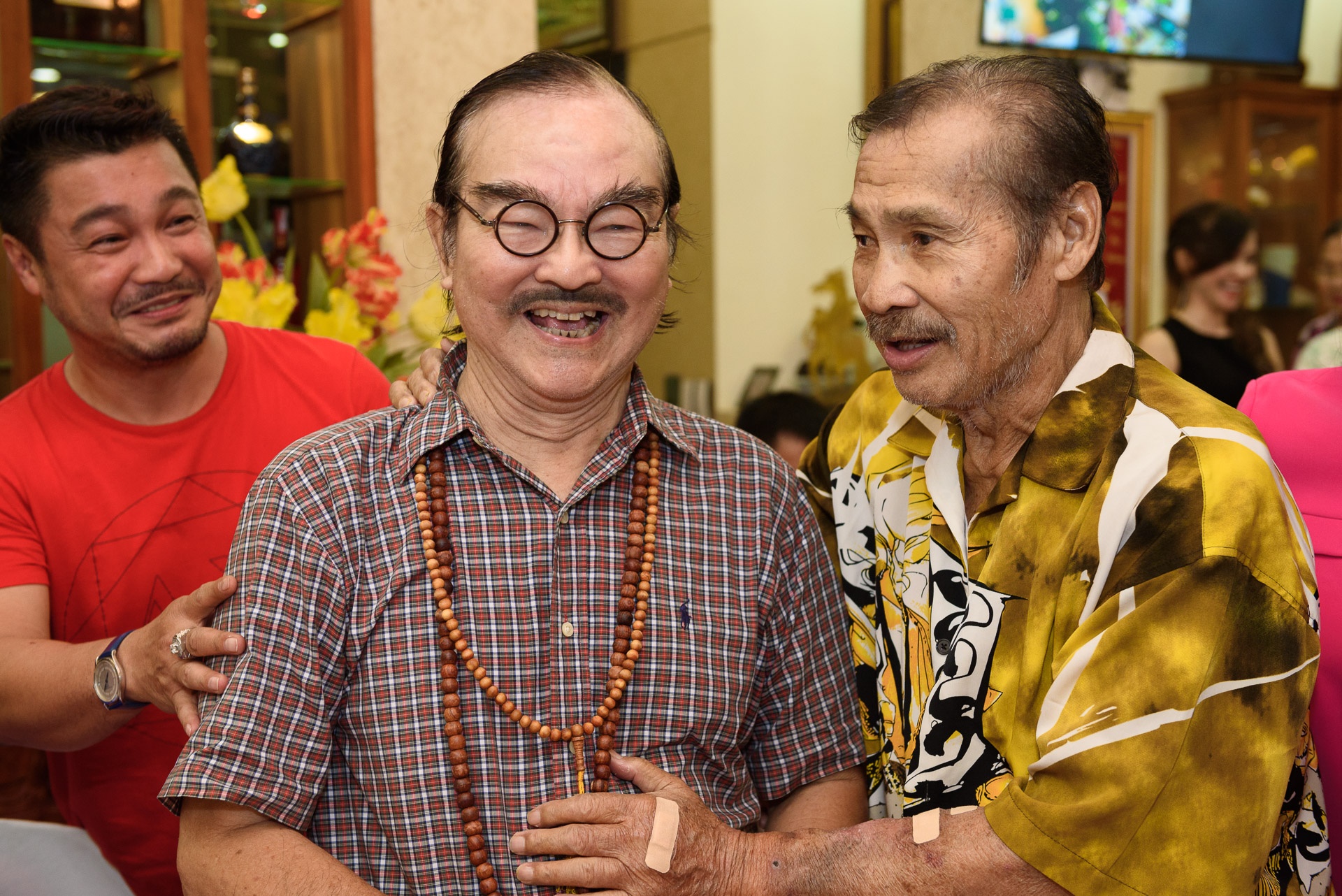 Tiệc mừng thọ NSND Lý Huỳnh ảnh 8 Tiec mung tho NSND Ly Huynh anh 8