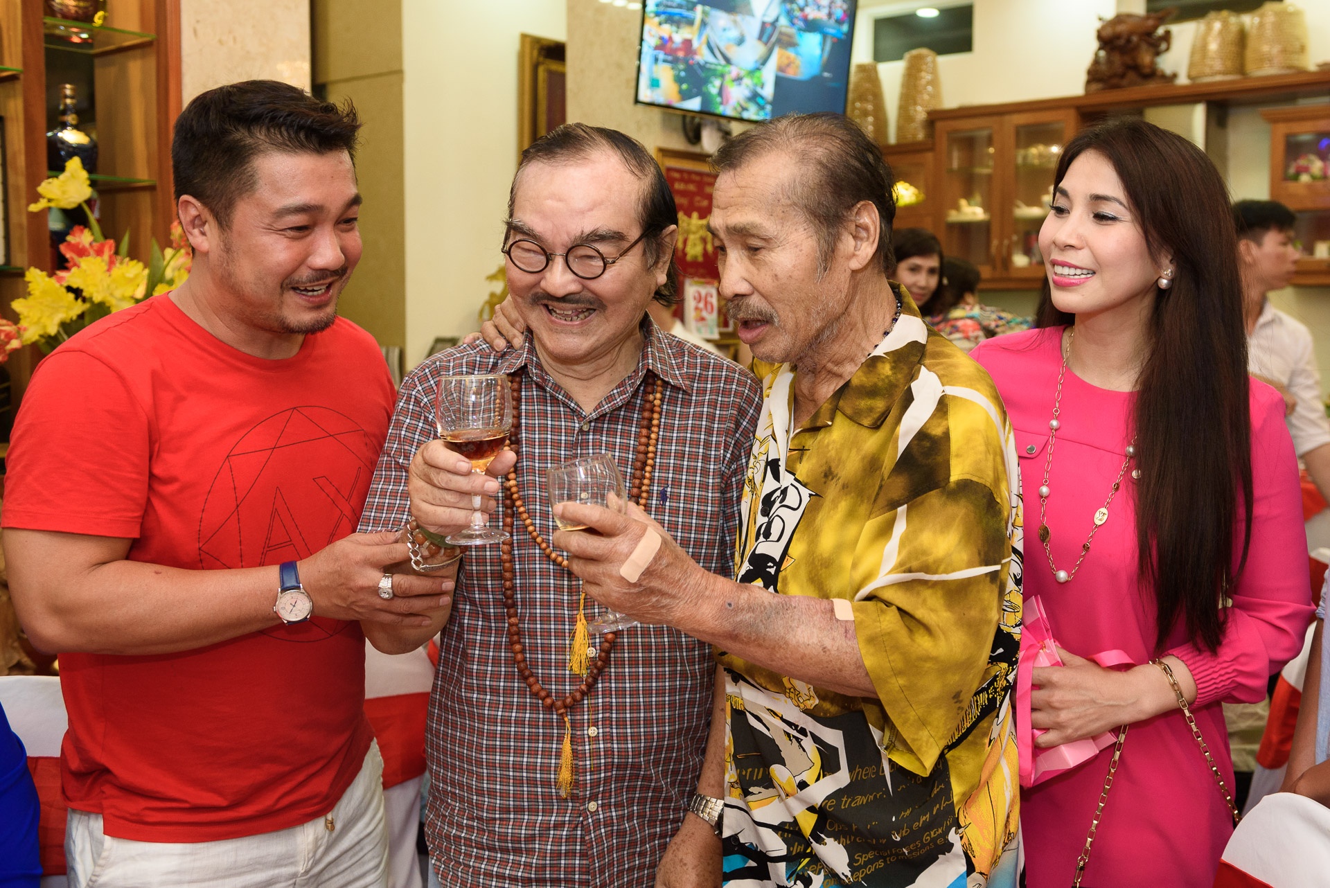 Tiệc mừng thọ NSND Lý Huỳnh ảnh 9 Tiec mung tho NSND Ly Huynh anh 9