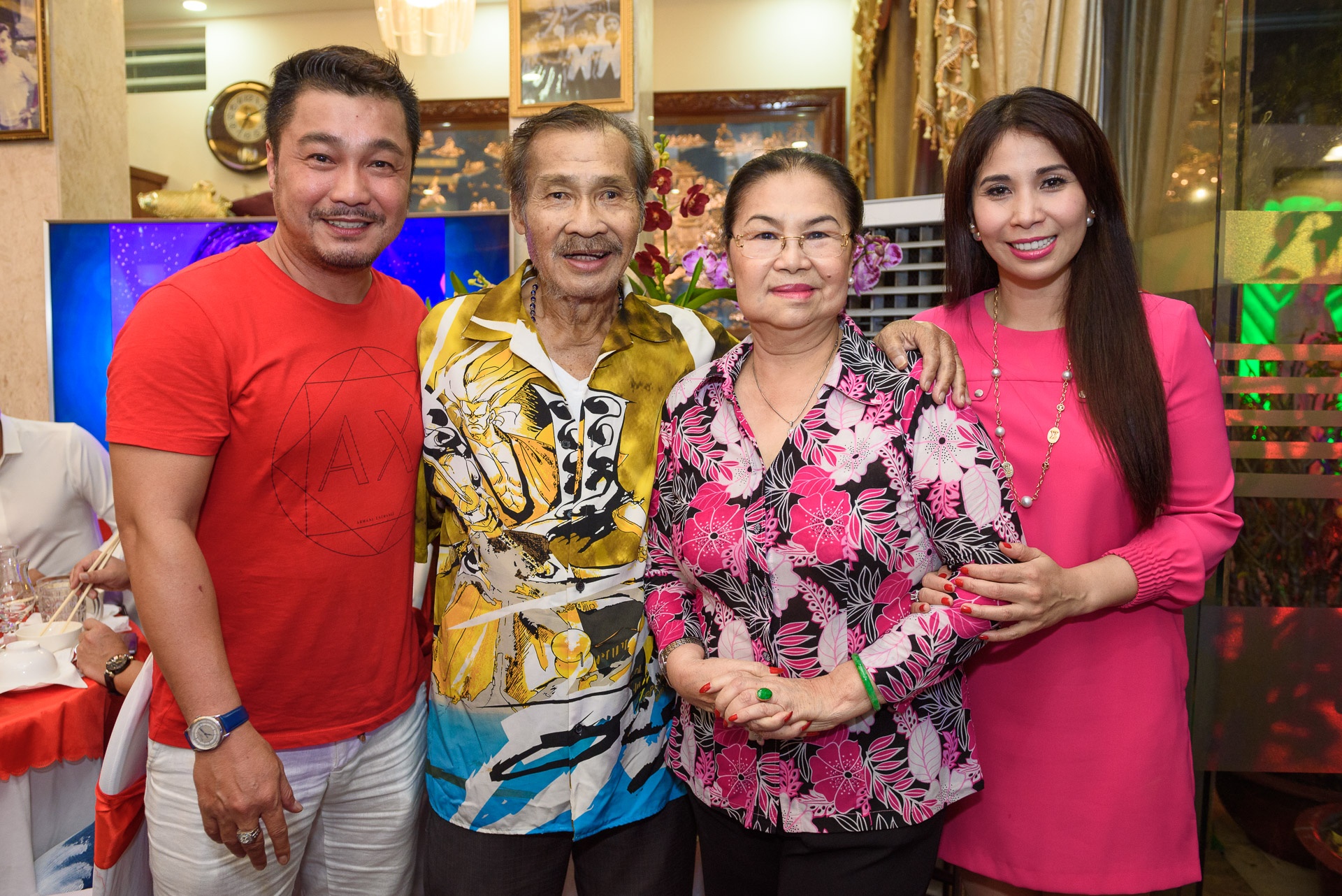 Tiệc mừng thọ NSND Lý Huỳnh ảnh 1 Tiec mung tho NSND Ly Huynh anh 1