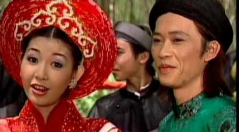Clip Hoai Linh va nguoi yeu cu song ca 8 nam truoc hinh anh